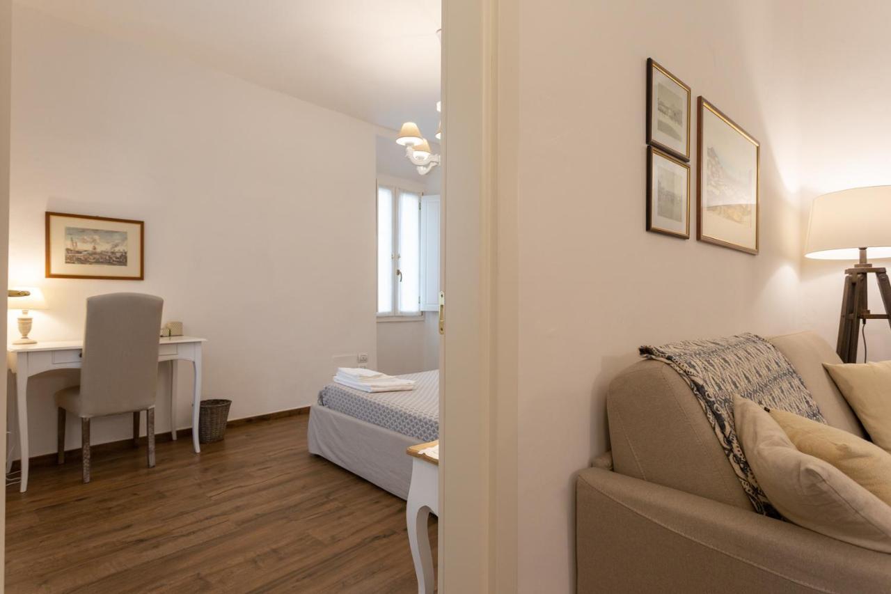 Mercatale Apartment Прато Екстер'єр фото