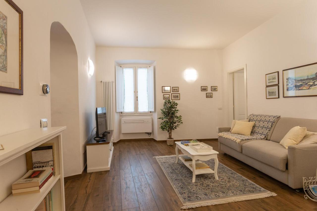 Mercatale Apartment Прато Екстер'єр фото